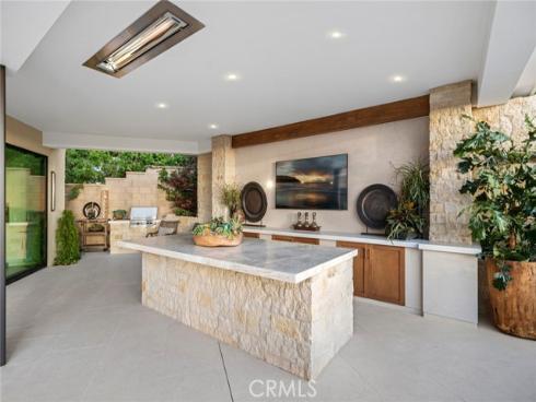 42  Gardenpath  , Irvine, CA