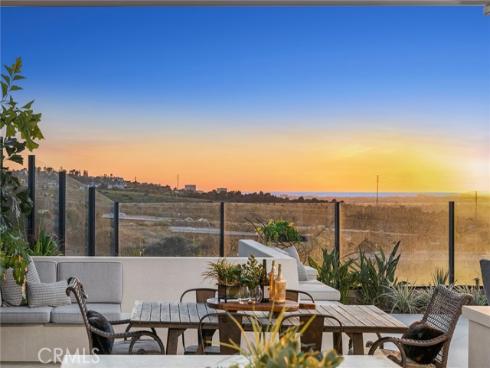 42  Gardenpath  , Irvine, CA