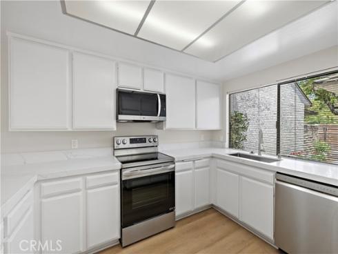 17284  Citron  , Irvine, CA