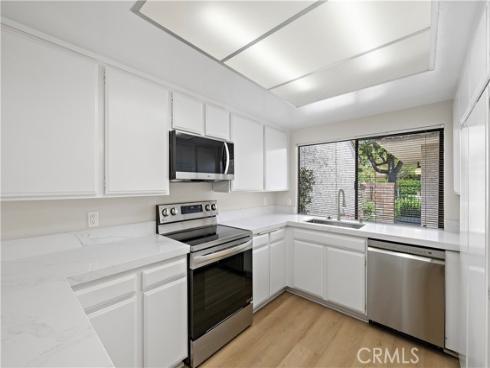 17284  Citron  , Irvine, CA