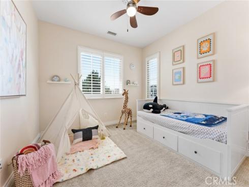 51  Stanza  , Irvine, CA