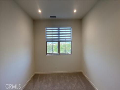 110  Sunnyside  , Irvine, CA