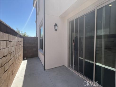 110  Sunnyside  , Irvine, CA