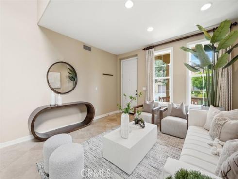 6  Versailles  , Irvine, CA