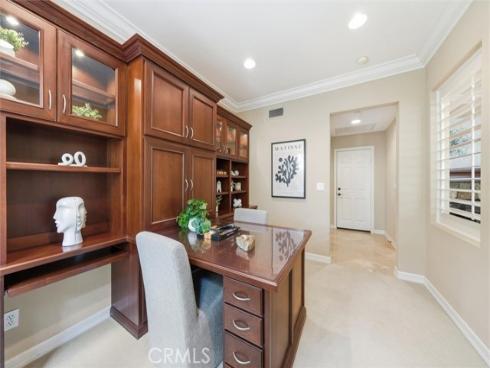 6  Versailles  , Irvine, CA