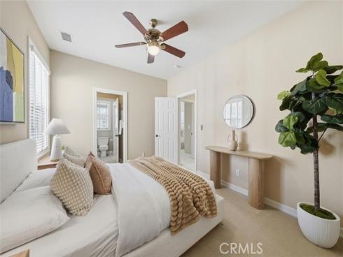 6  Versailles  , Irvine, CA