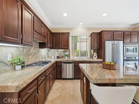 6  Versailles  , Irvine, CA