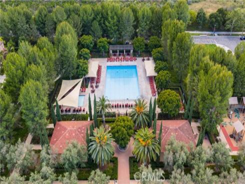 40  Bianco  , Irvine, CA