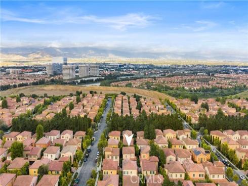 40  Bianco  , Irvine, CA