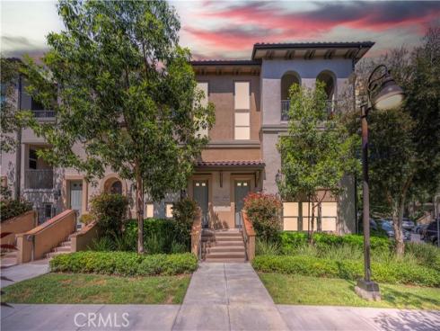 135  Neptune  , Irvine, CA