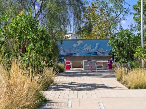 120  Frame  , Irvine, CA