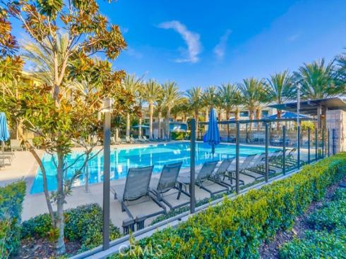 587  Rockefeller  , Irvine, CA