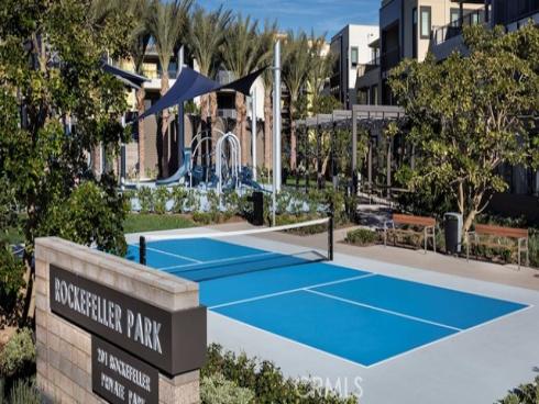 587  Rockefeller  , Irvine, CA