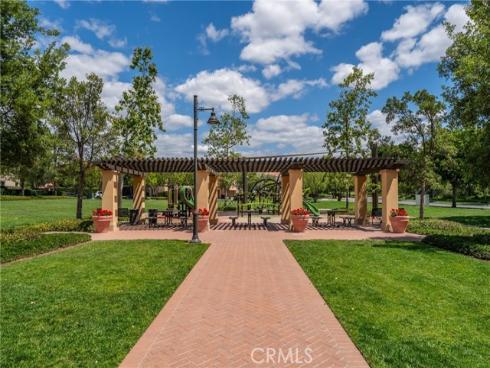 192  Crescent Moon  , Irvine, CA