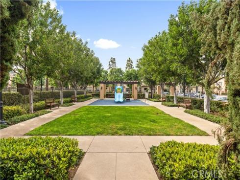 76  Trailing Vine  , Irvine, CA