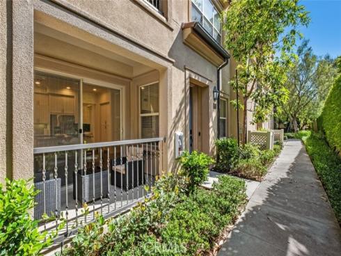 102  Capricorn  , Irvine, CA