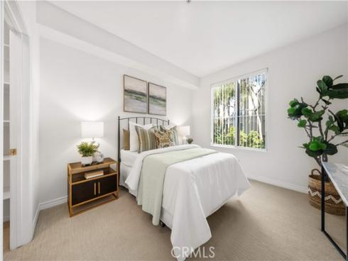 2233  Martin  204 , Irvine, CA
