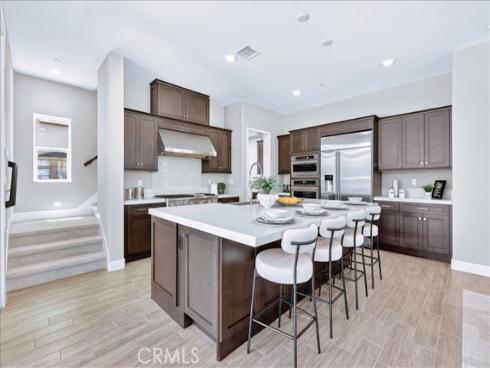 168  Crossover  , Irvine, CA