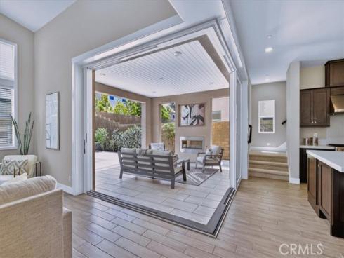 168  Crossover  , Irvine, CA
