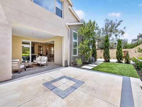 168  Crossover  , Irvine, CA