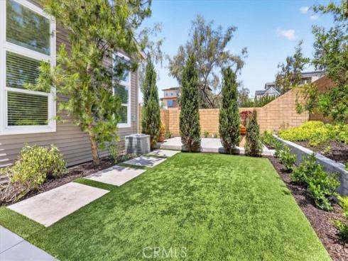 168  Crossover  , Irvine, CA