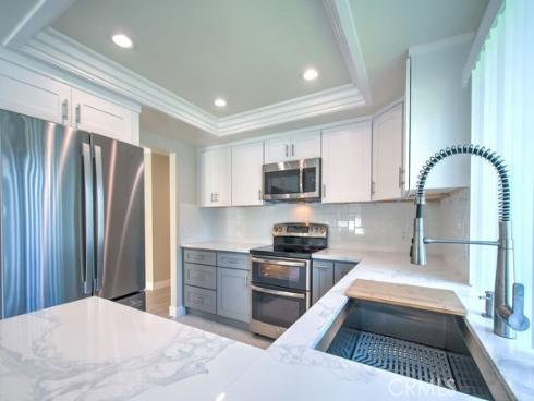 1  Dogwood  , Irvine, CA