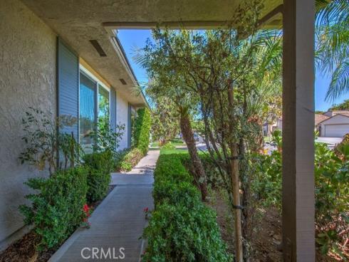 1  Dogwood  , Irvine, CA
