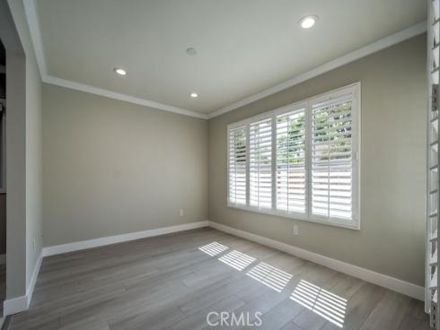 1  Dogwood  , Irvine, CA