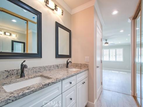 1  Dogwood  , Irvine, CA