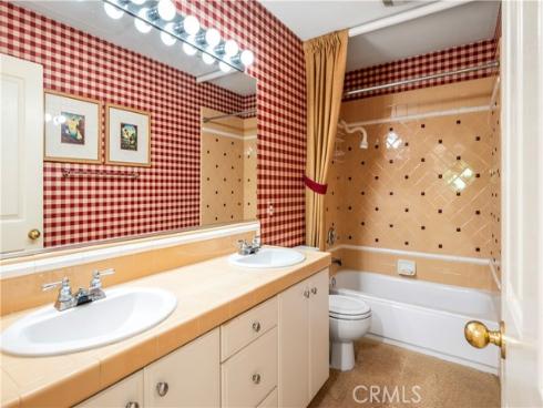 42  Kelsey  , Irvine, CA