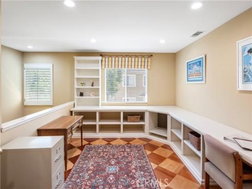 42  Kelsey  , Irvine, CA