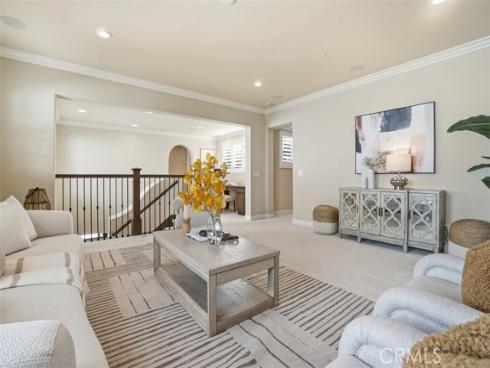 65  Rolling Green  , Irvine, CA