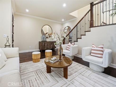 65  Rolling Green  , Irvine, CA