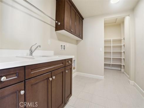 65  Rolling Green  , Irvine, CA