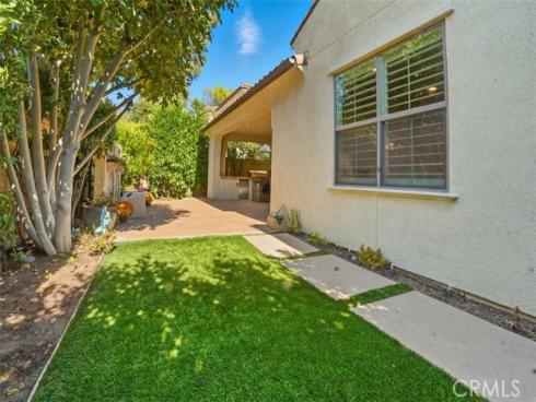 65  Rolling Green  , Irvine, CA