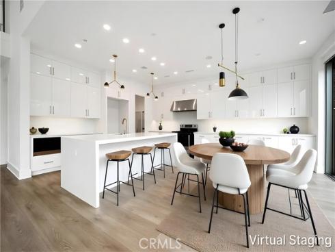 234 Coal Mine , Irvine, CA