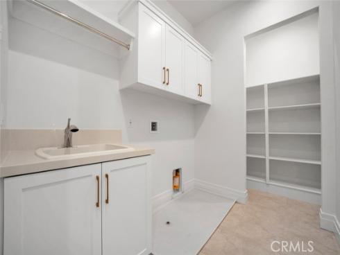 234 Coal Mine , Irvine, CA