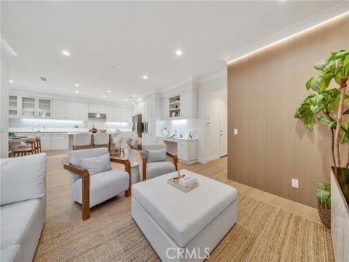 45 Brindisi , Irvine, CA