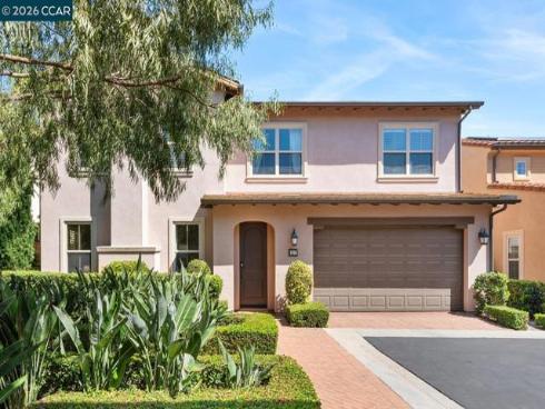 217 Mantle , Irvine, CA