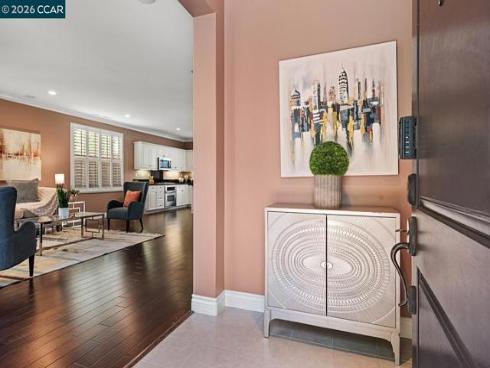 217 Mantle , Irvine, CA