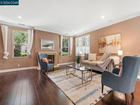 217 Mantle , Irvine, CA