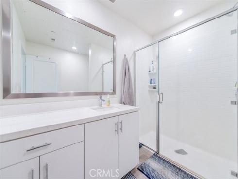 2342 Nolita , Irvine, CA