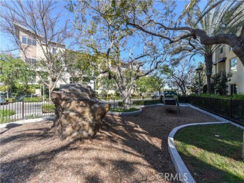 2342 Nolita , Irvine, CA