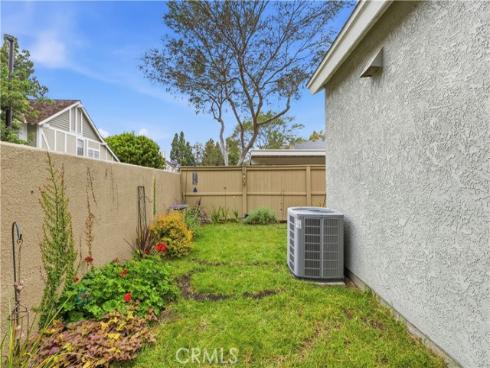 53  Thicket  38 , Irvine, CA