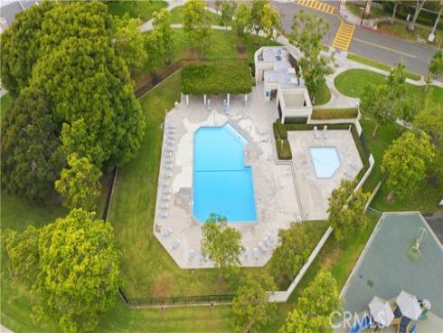 53  Thicket  38 , Irvine, CA