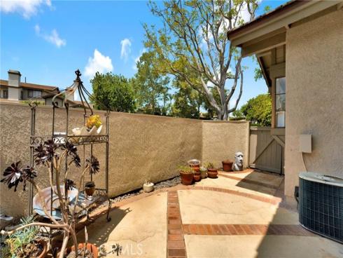 15 Starshine , Irvine, CA