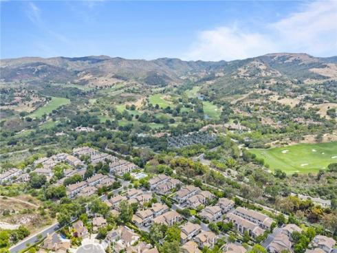 3 Moon Shadow , Irvine, CA