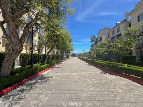 2414  Watermarke  , Irvine, CA