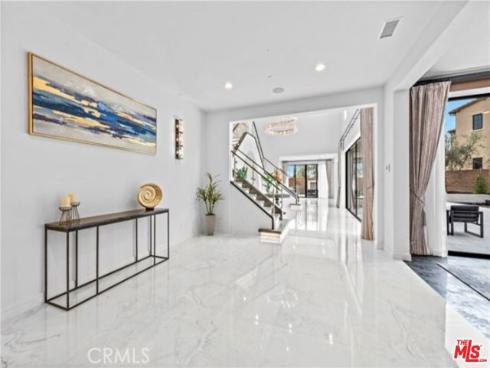 119 Lanzon , Irvine, CA