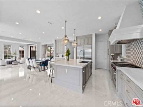 119 Lanzon , Irvine, CA